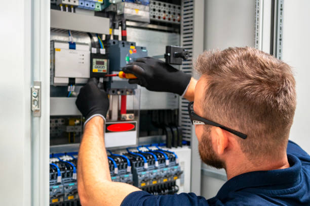 Best Circuit Breaker Repair  in Hampton, TN